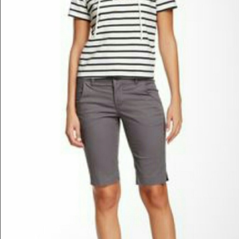 Twill Bermuda shorts